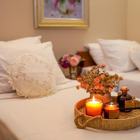 Bozcaada Biz Otel ภายนอก รูปภาพ