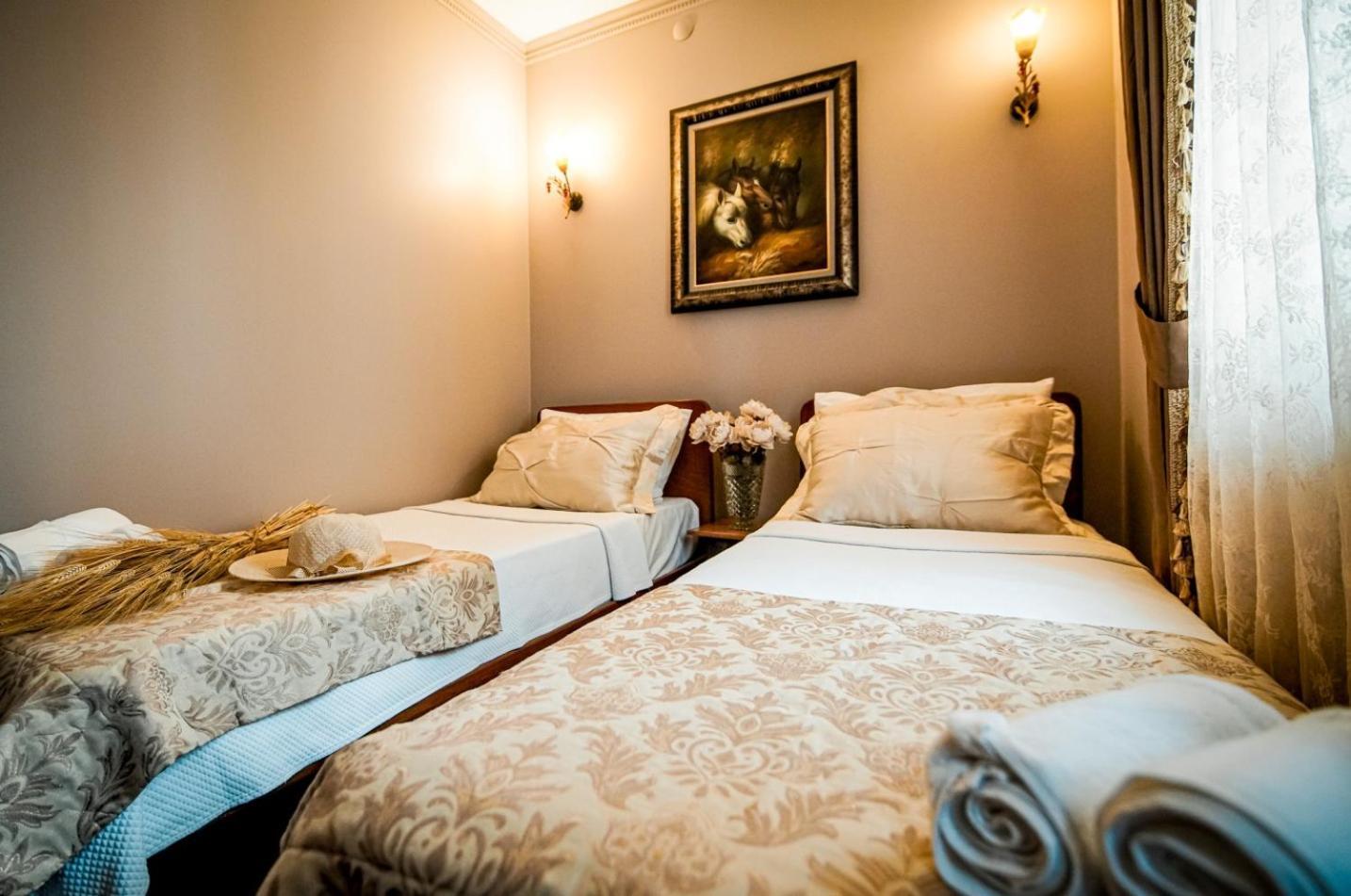 Bozcaada Biz Otel ภายนอก รูปภาพ