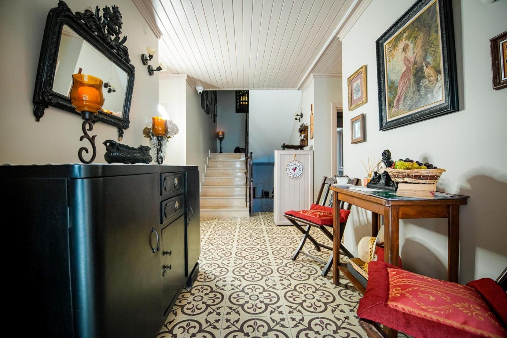 Bozcaada Biz Otel ภายนอก รูปภาพ